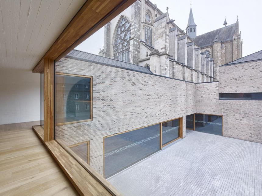 gernot schulz : architektur GmbH, Köln (DE)	Neustrukturierung, Sanierung und Erweiterung der Jugendbildungsstätte „Haus Altenberg“, Odenthal-Altenberg (DE)